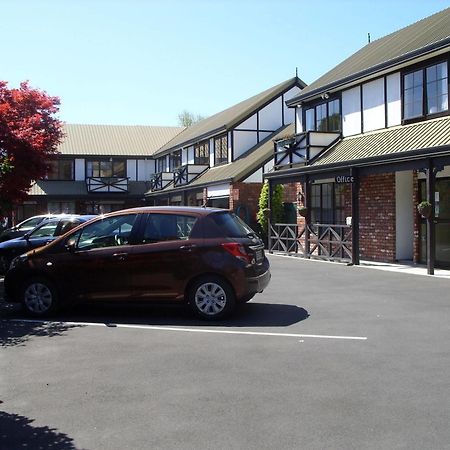Tudor Court Motel Christchurch Exterior photo